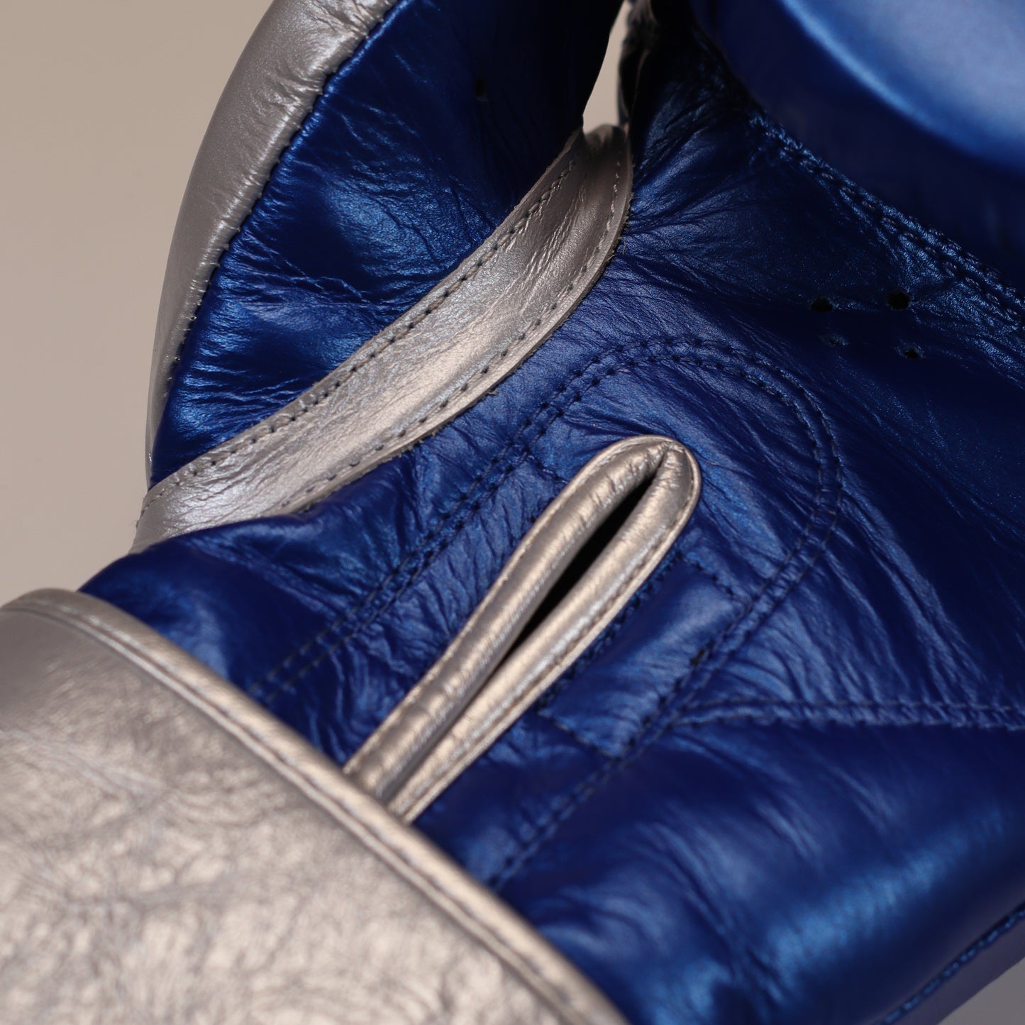 Berzloys M100 Velcro Boxing Gloves Metallic Blue-Silver